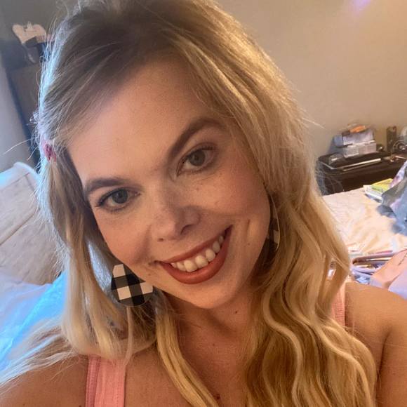 hollystarjenn